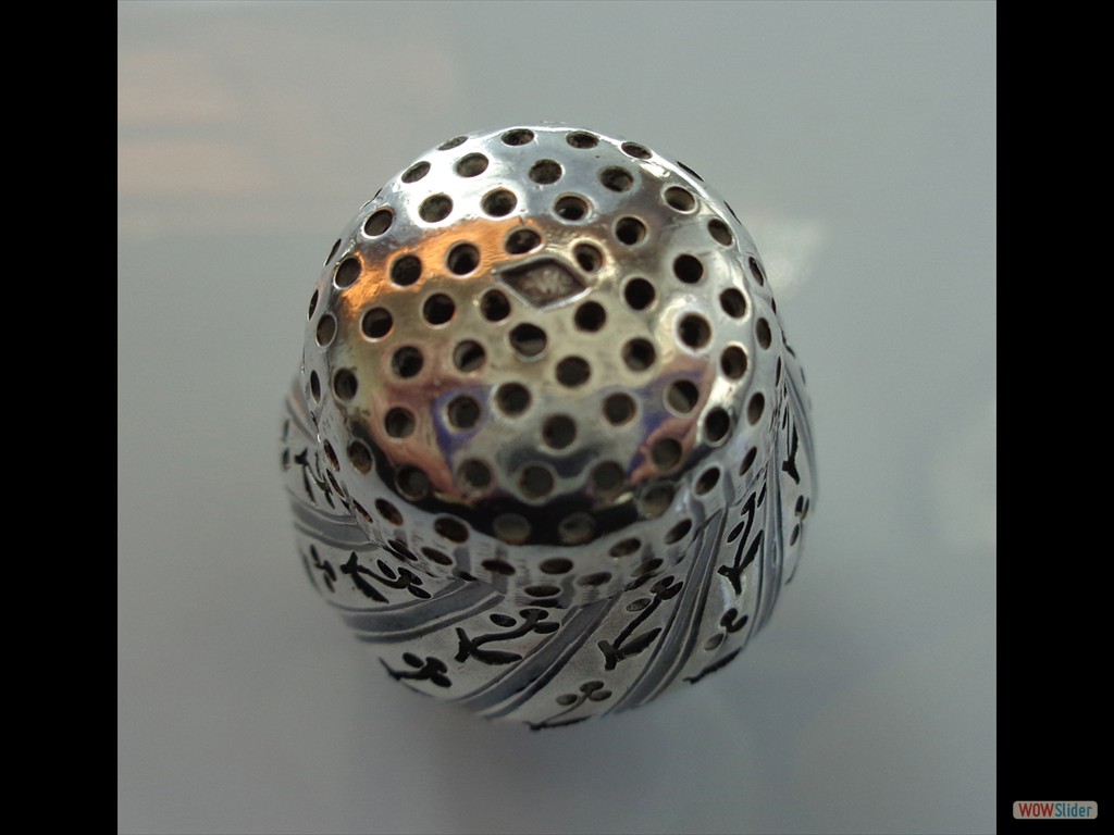 saupoudreuse-en-argent-cristal-orfèvre-compère-fin-19ème (6)