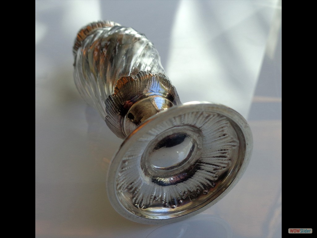 saupoudreuse-en-argent-cristal-orfèvre-compère-fin-19ème (9)